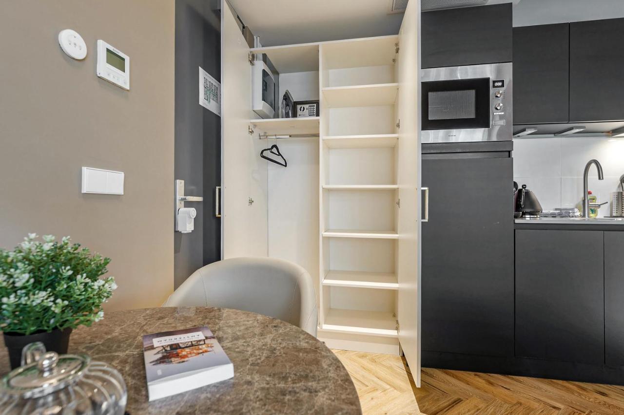 Bens The Walton Apartment Amsterdam Exterior photo