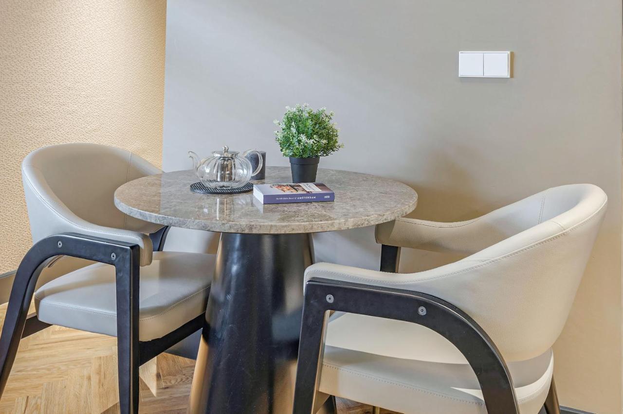 Bens The Walton Apartment Amsterdam Exterior photo